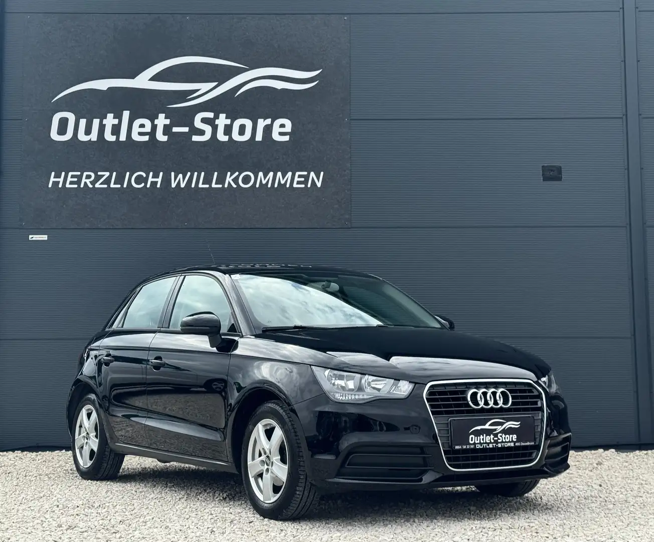 Audi A1 attraction*1.Besitz*Sonderlack*Nur 46.000KM*TOP* Schwarz - 1