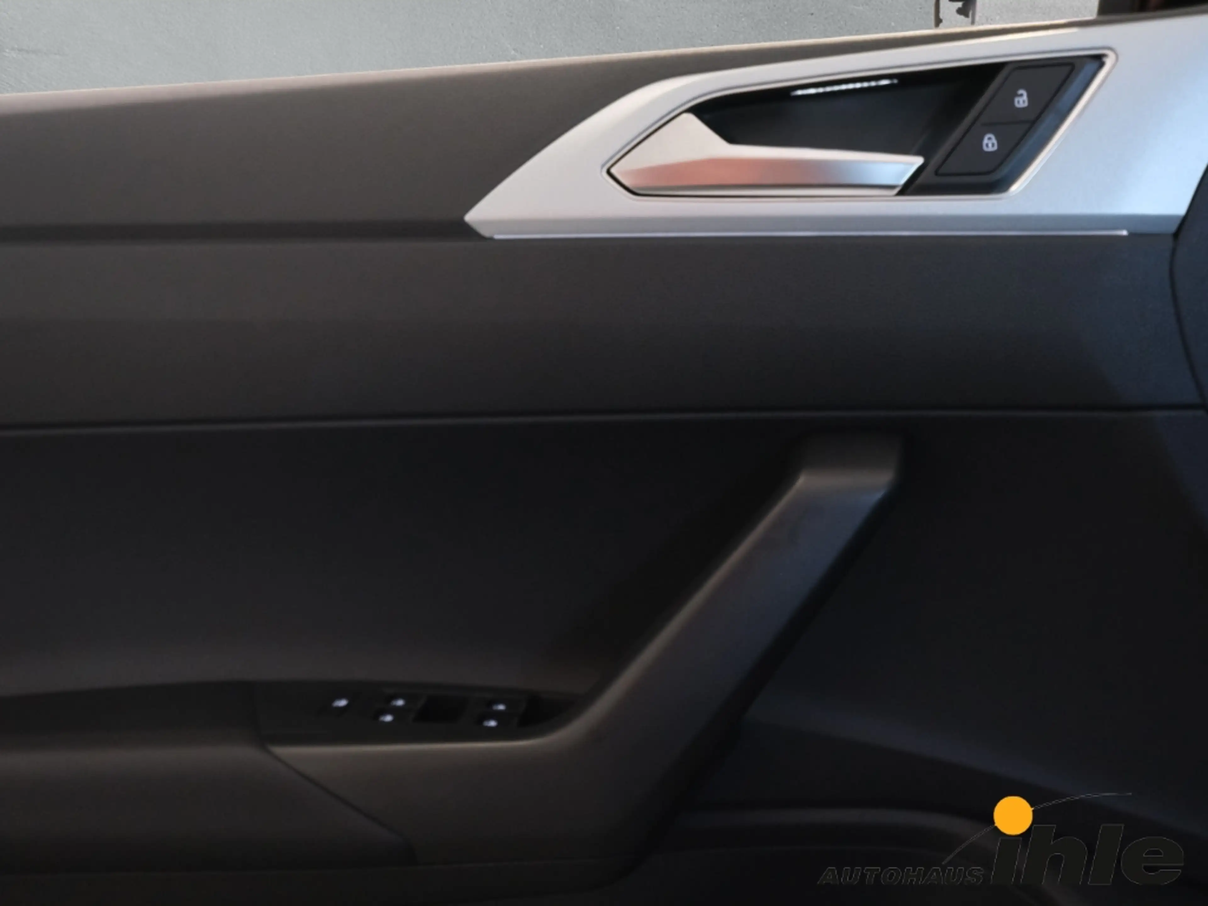 Volkswagen Taigo Energy 1,0 TSI DSG AHK+R-FAHRKAMERA+ACC — photo 8