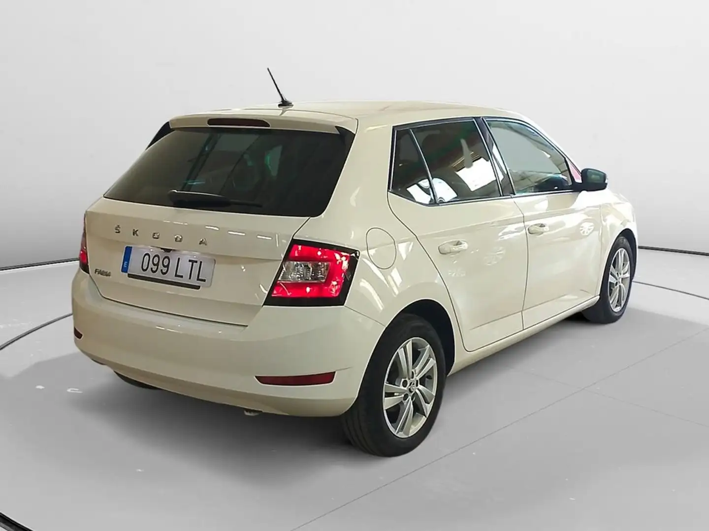 Skoda Fabia Ambition Blanc - 2