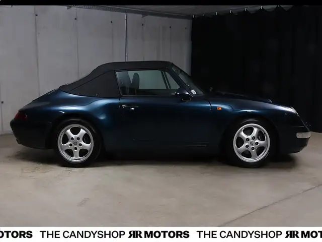 Porsche 993 911 993 Carrera Cabrio *Sonderfarbe_Amazonasgrü... Ansicht 5