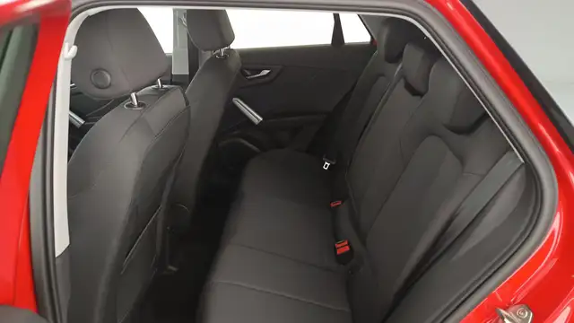 Audi Q2 view 11