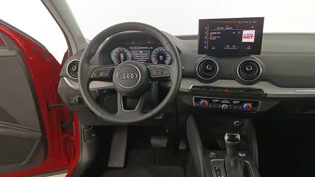 Audi Q2 view 12