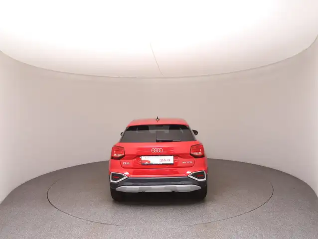 Audi Q2 view 6