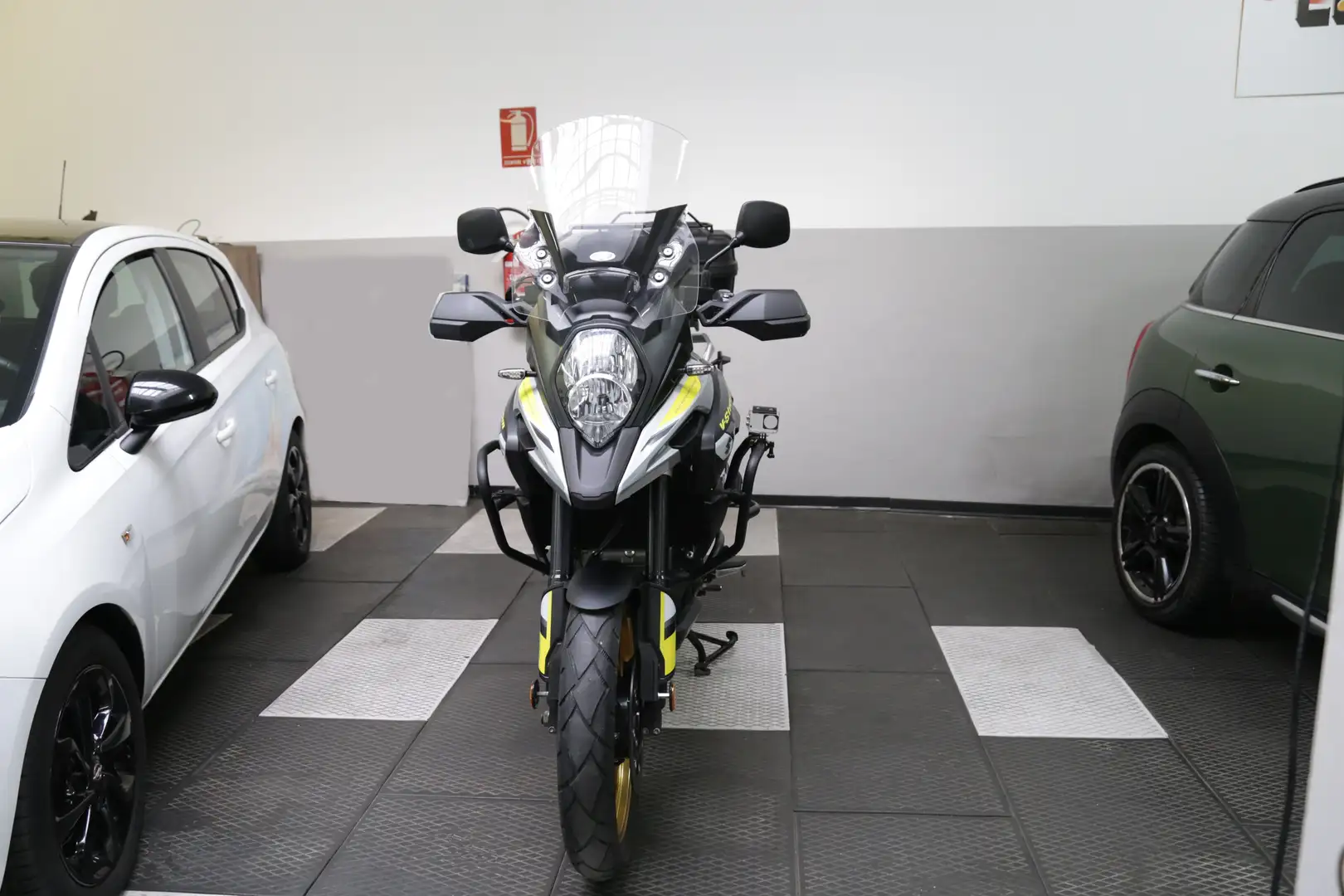 Suzuki V-Strom 1000 XT Nero - 1