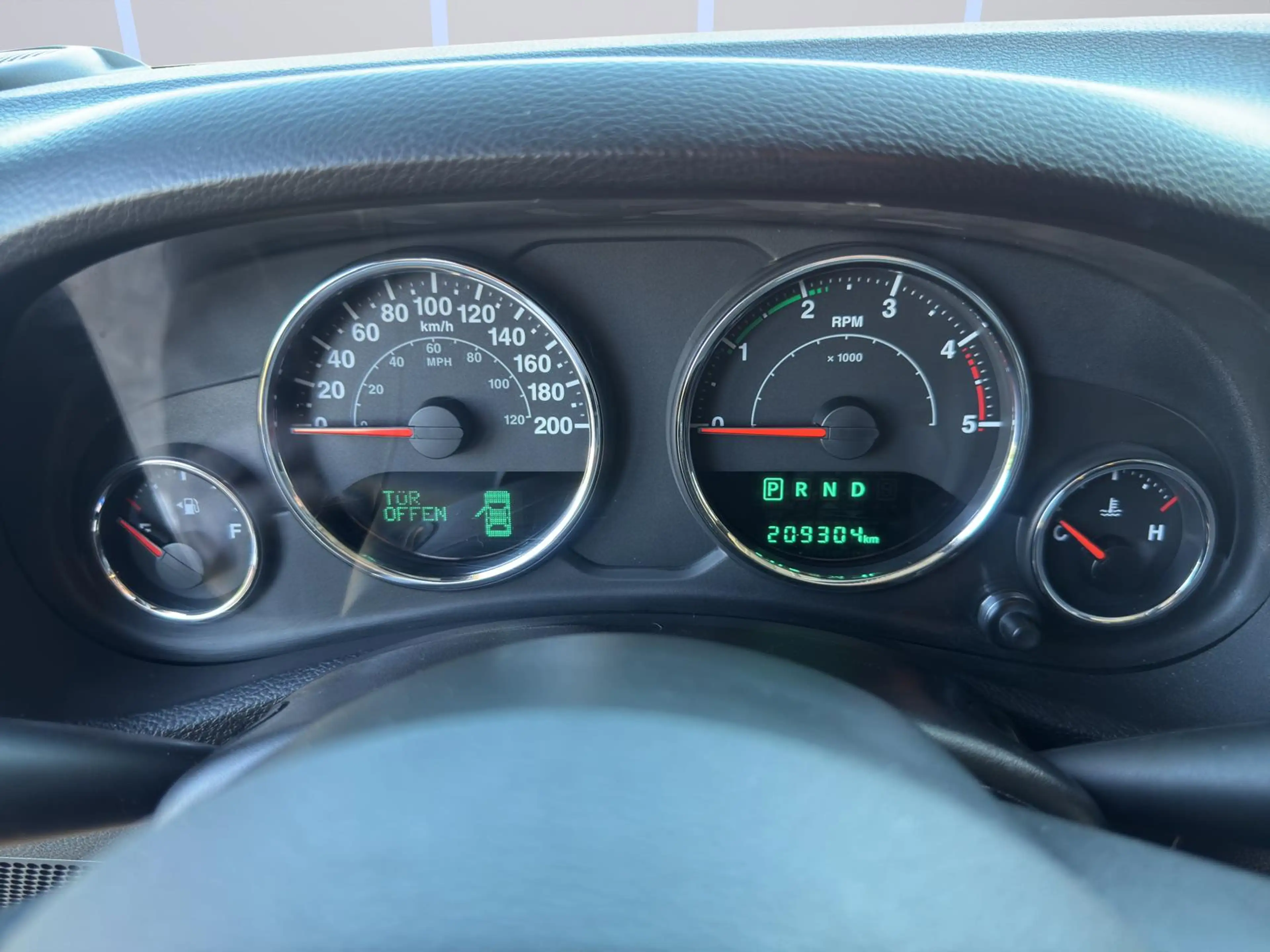 Jeep Wrangler SAHARA/Mountain X AEV WINDE BF GOODRICH LED XENON — photo 25