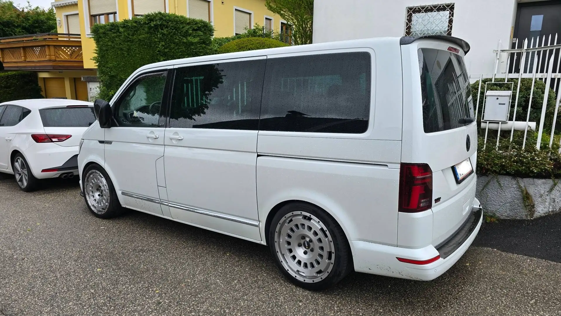Volkswagen T6 Multivan Multivan Generation Six 2,0 TDI 4Motion BMT DSG Generation Six Weiß - 2