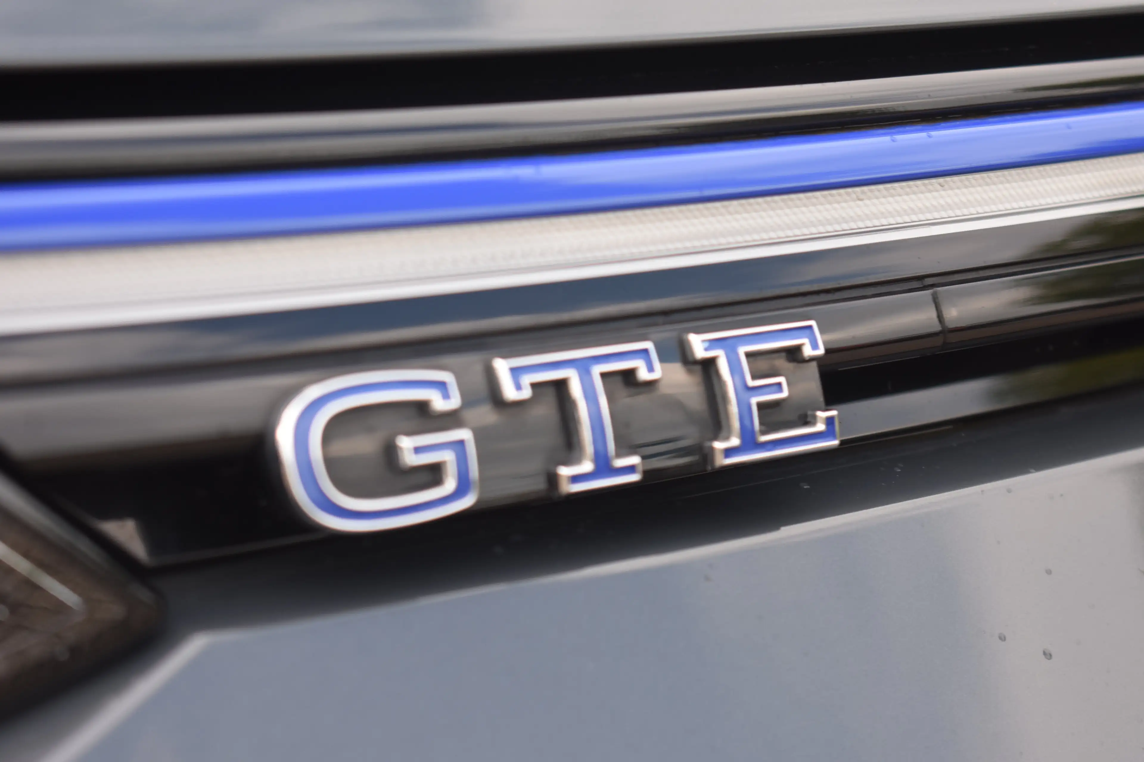 Volkswagen Golf GTE 1.4 eHybrid 245PK | NAVIGATIE | 18 INCH | STOEL + — photo 9