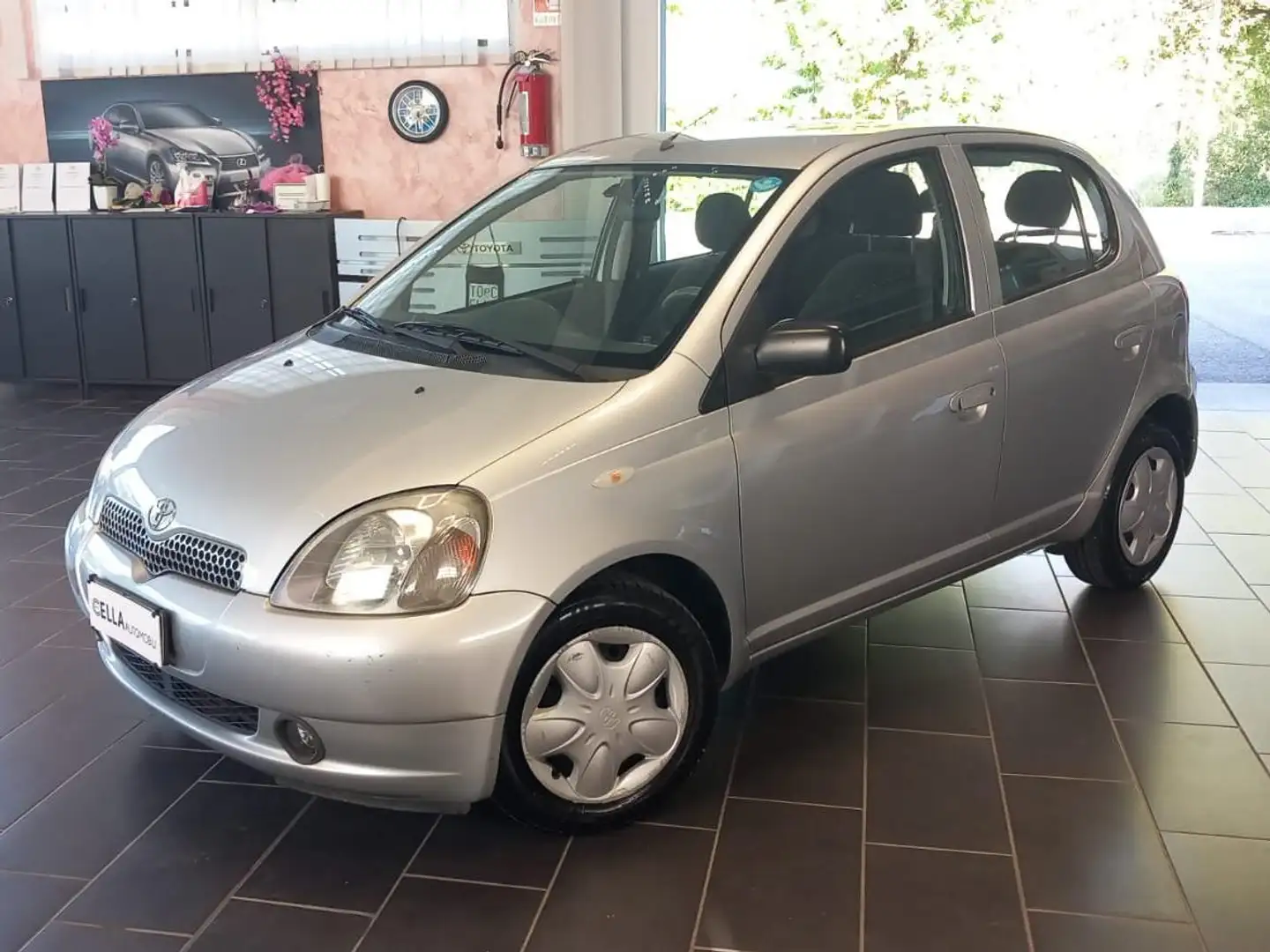 Toyota Yaris Yaris I 1999 5p 1.0 Sol Argento - 1