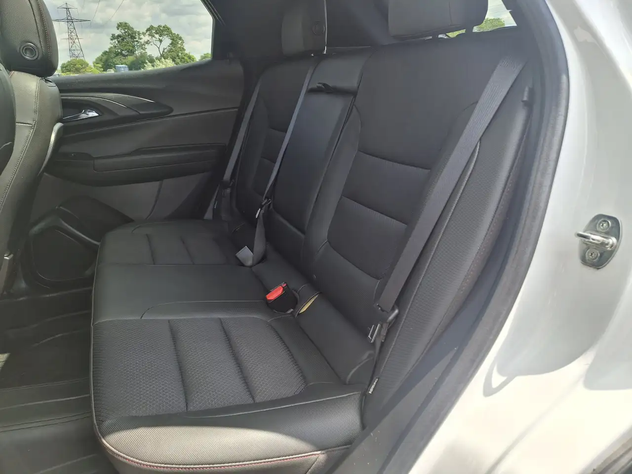Chevrolet Trailblazer photo Chevrolet Trailblazer