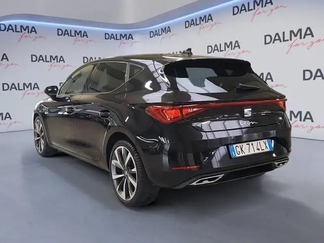 Seat Leon view 3
