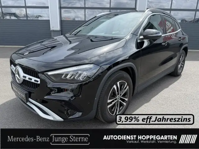 Mercedes-Benz GLA 200 Progressive Adv. LED Kamera Sitzhzg. AHK Autom./Klima/Park Assist./MF Lenkrad/Dachrel./Abgasreinigung EURO 6 Technik