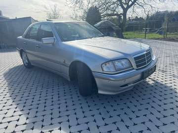 C 240 Elegance