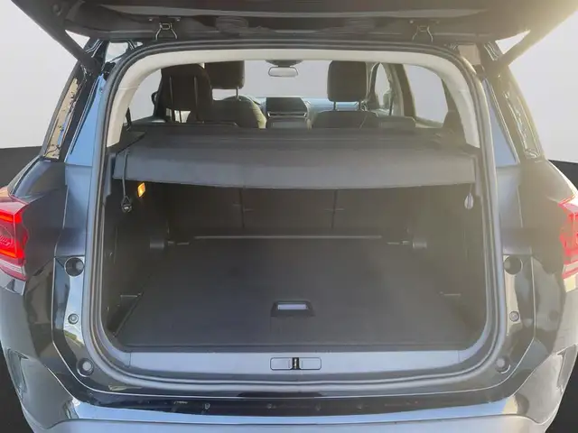 Citroen C5 Aircross view 8