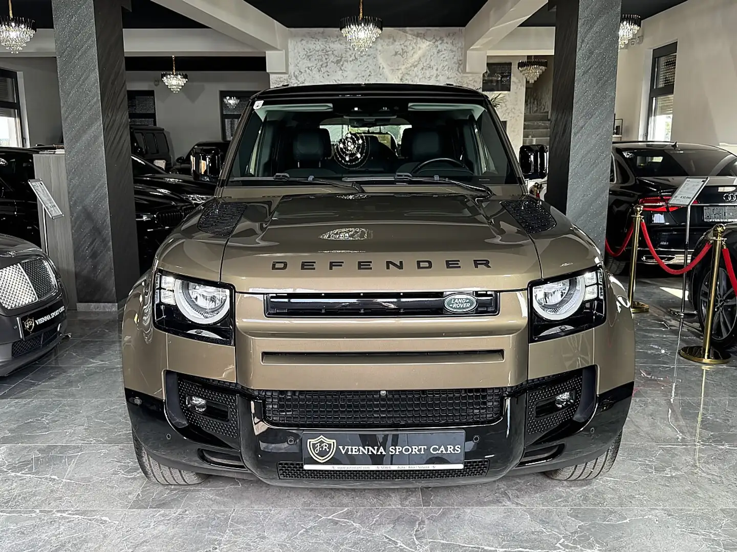 Land Rover Defender 110 SD4 D240 S AWD Aut.*WENIG-KM*TOP-AUSSTATUNG* Braun - 2