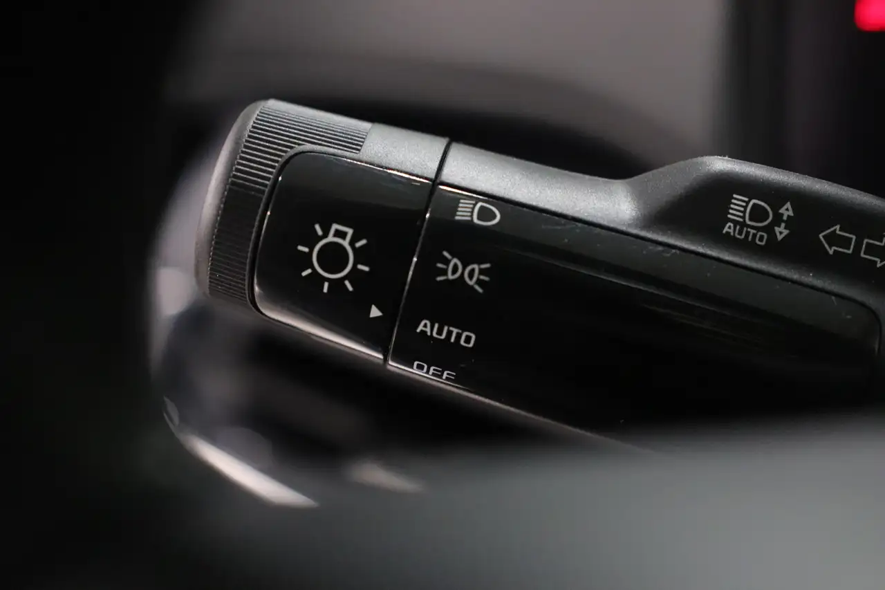 Kia K4 photo Kia K4