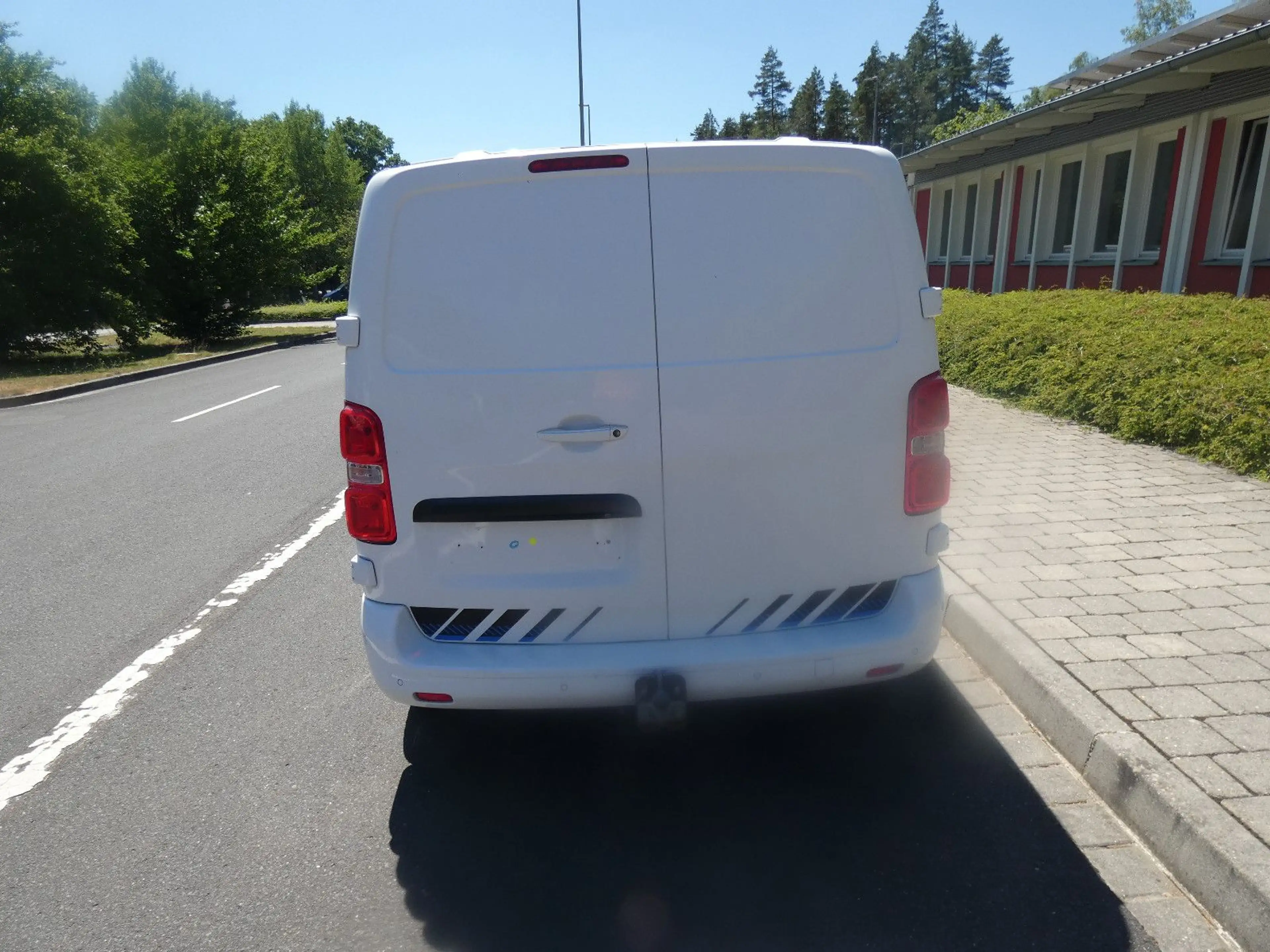 Peugeot Expert Kasten Edition L2 Klima Temp. — photo 4
