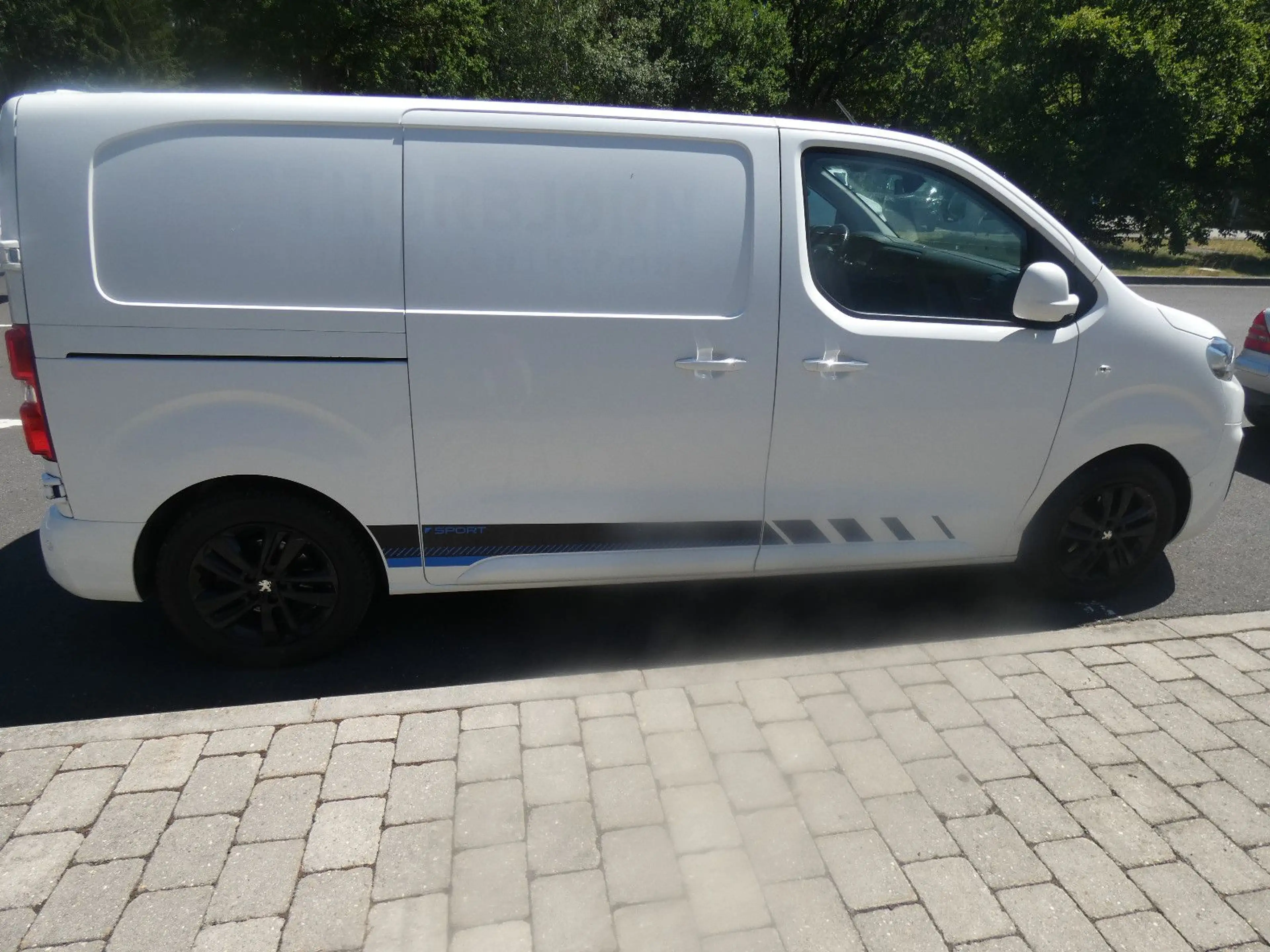 Peugeot Expert Kasten Edition L2 Klima Temp. — photo 6