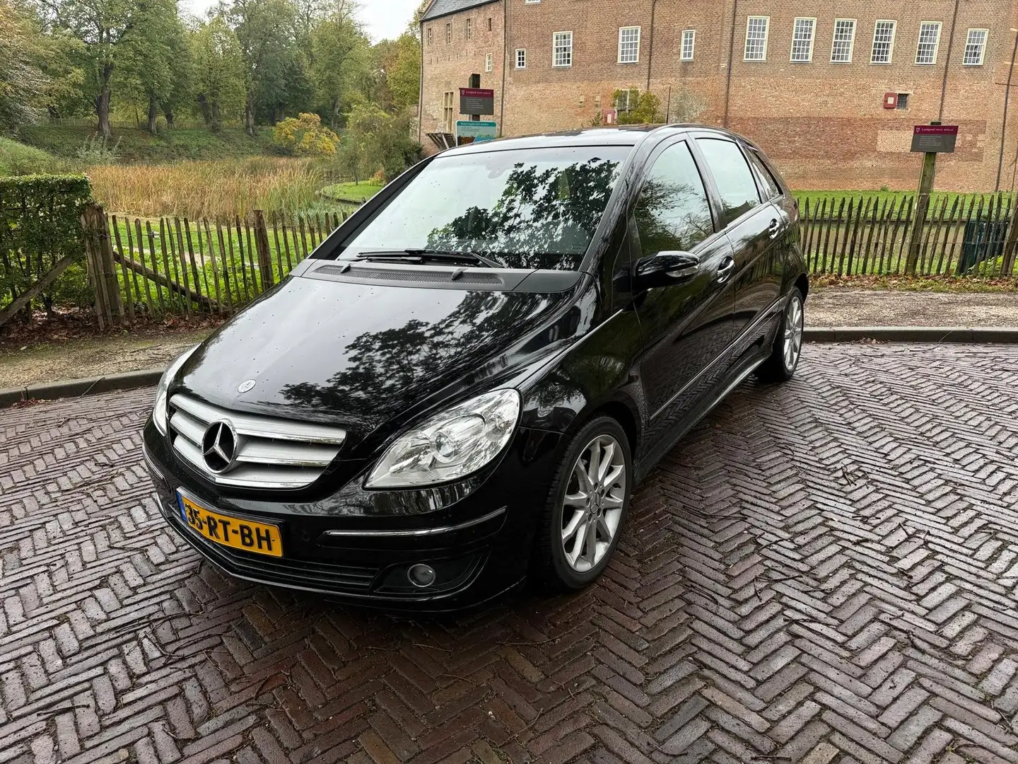 Mercedes-Benz B 170 B 170 | 2005 | Panoramadak | Parkeersensoren | Zwart - 1