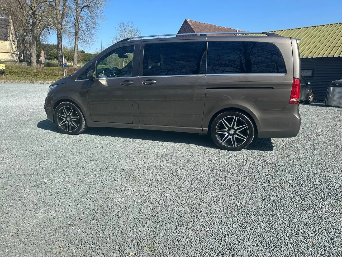 Mercedes-Benz V 250 Avantgarde Camera Pano Alu 19' Extrlang DubCab 5pl Bronze - 2
