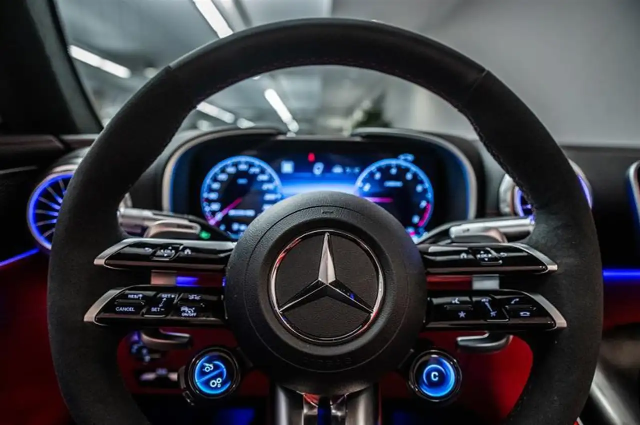 Mercedes-Benz SL fotografie Mercedes-Benz SL
