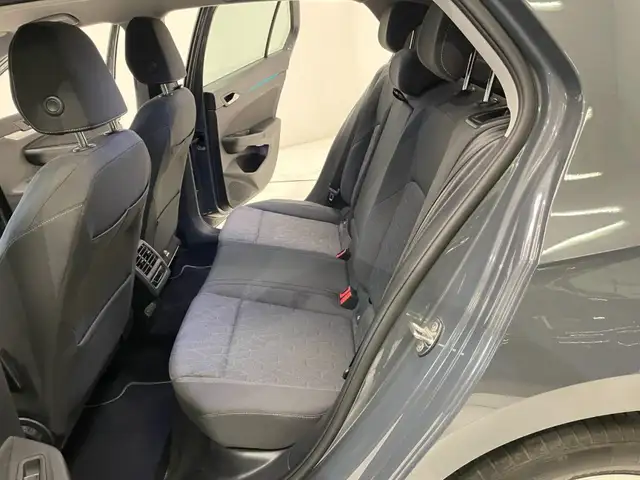 Volkswagen Golf view 7