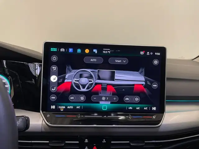 Volkswagen Golf view 13