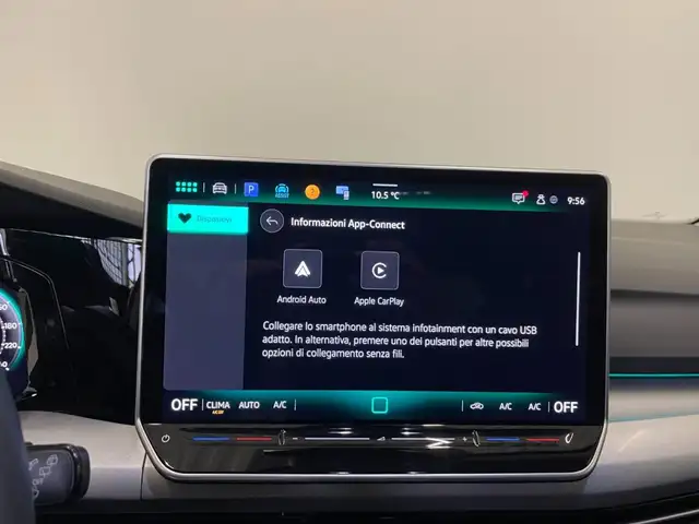 Volkswagen Golf view 10