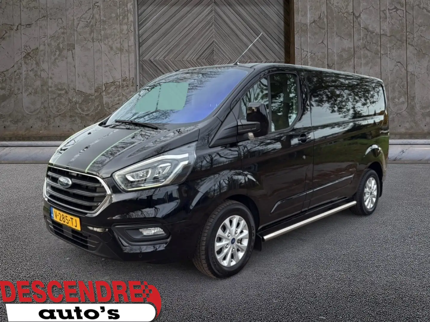 Ford Transit Custom 280 2.0 TDCI L1H1 Limited autom. 170pk Noir - 1