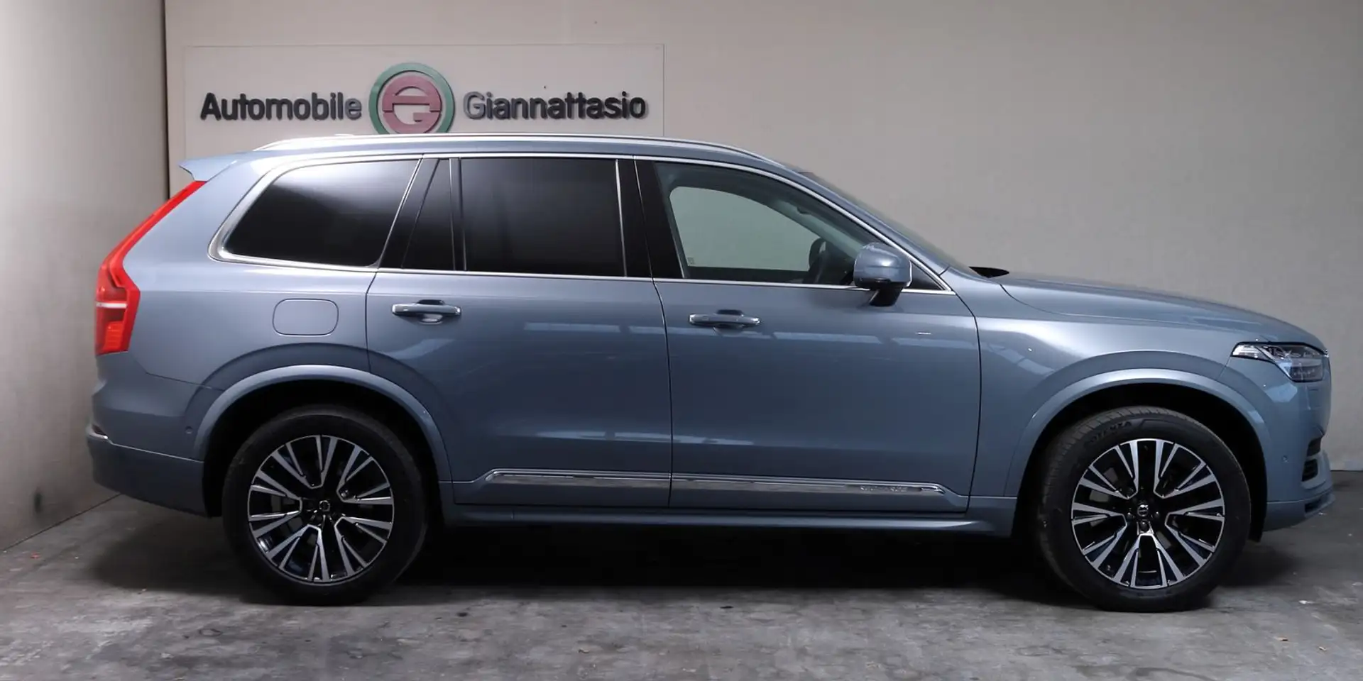 Volvo XC90 Ultimate Bright Recharge Plug-In Hybrid AWD Gris - 1