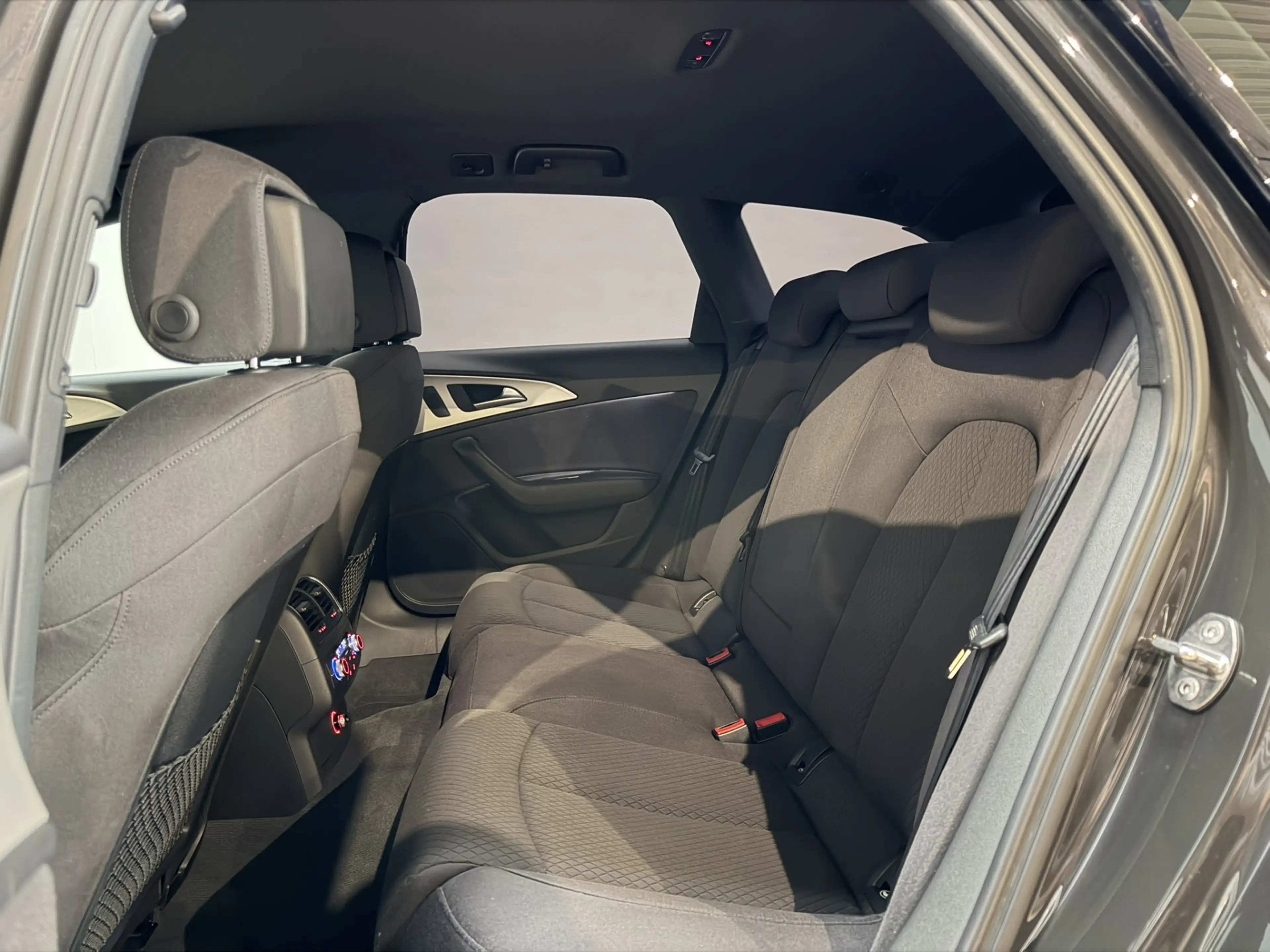 Audi A6 Avant 2.0 TDI ultra S line Edition S Line | Airco — photo 29