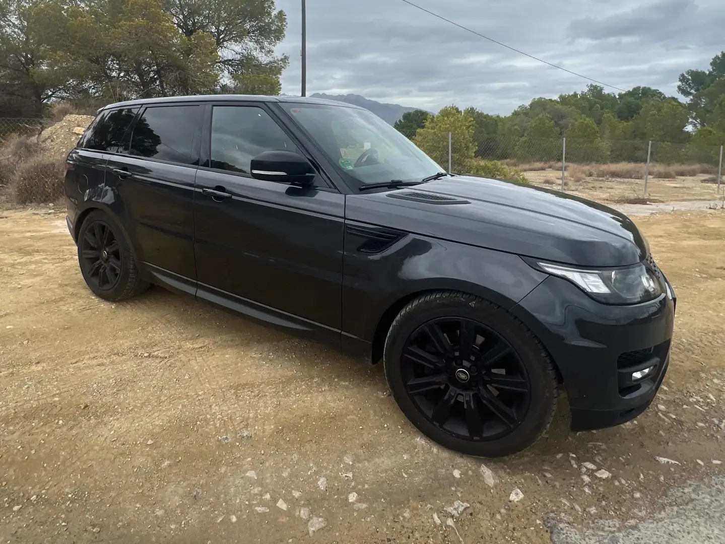 Land Rover Range Rover Sport Range Rover Sport 3.6TDV8 HSE Aut. HSE Negro - 1