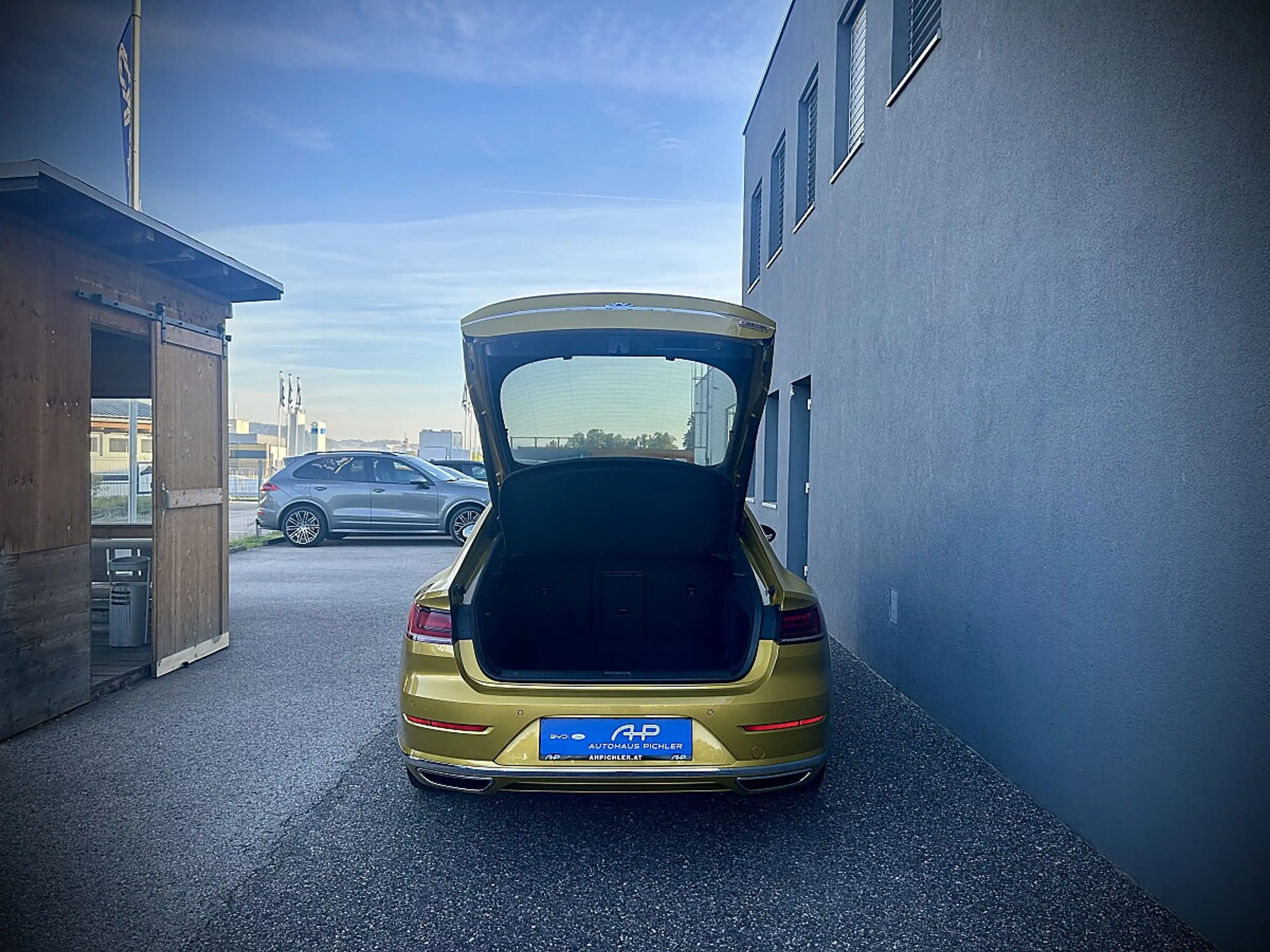 Volkswagen Arteon 2,0 TSI 4Motion R-Line DSG / R-LINE / ACC / NAVI — photo 13