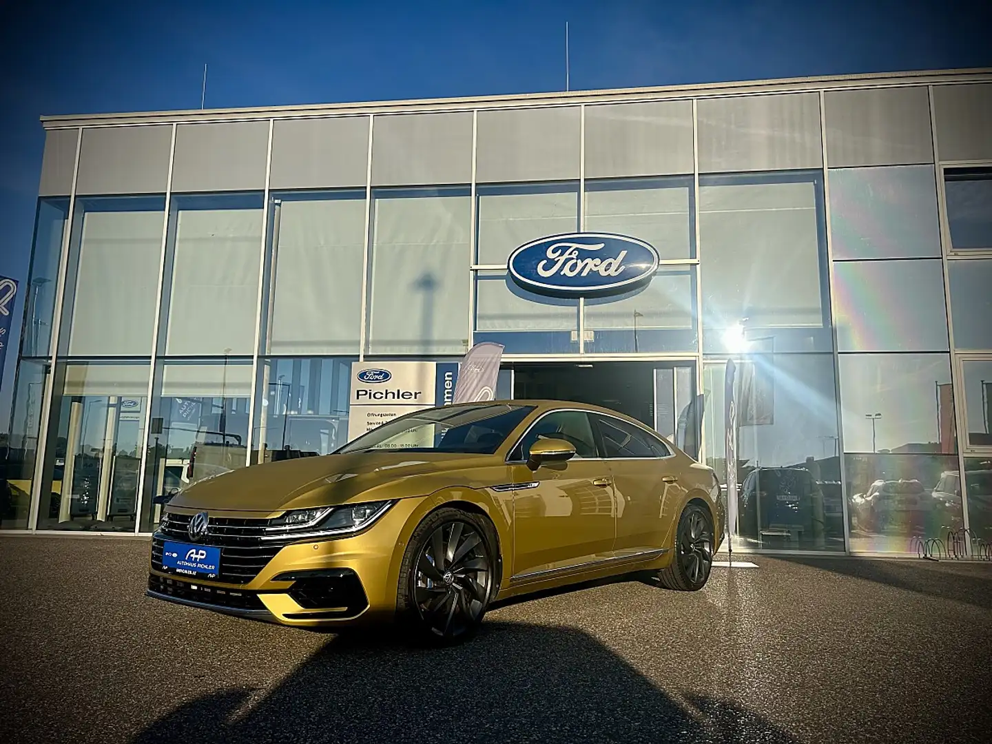 Volkswagen Arteon 2,0 TSI 4Motion R-Line DSG / R-LINE / ACC / NAVI Gelb - 2