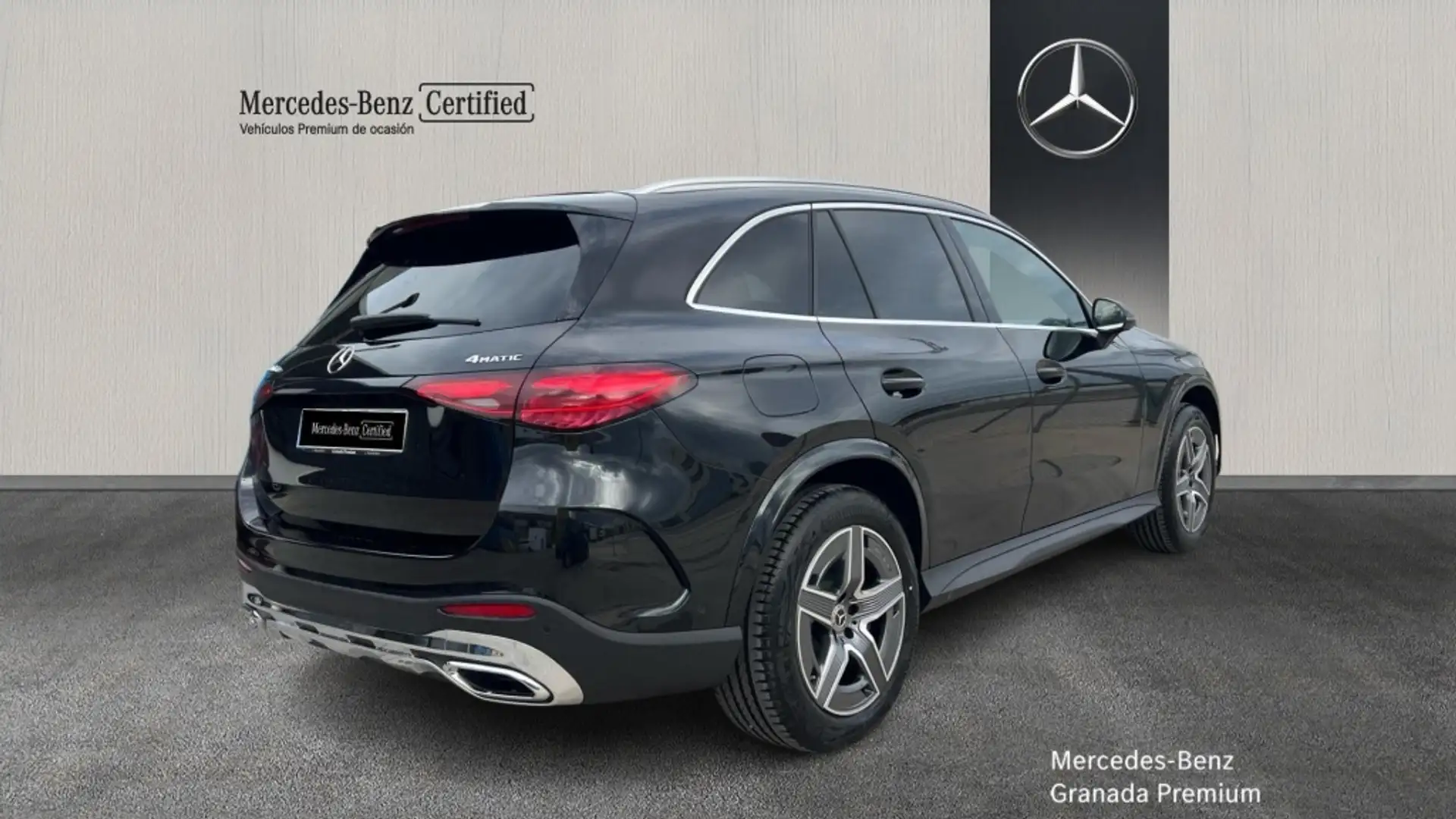 Mercedes-Benz GLC 300 -CLASS GLCA DE 4MATIC EQ Negro - 2