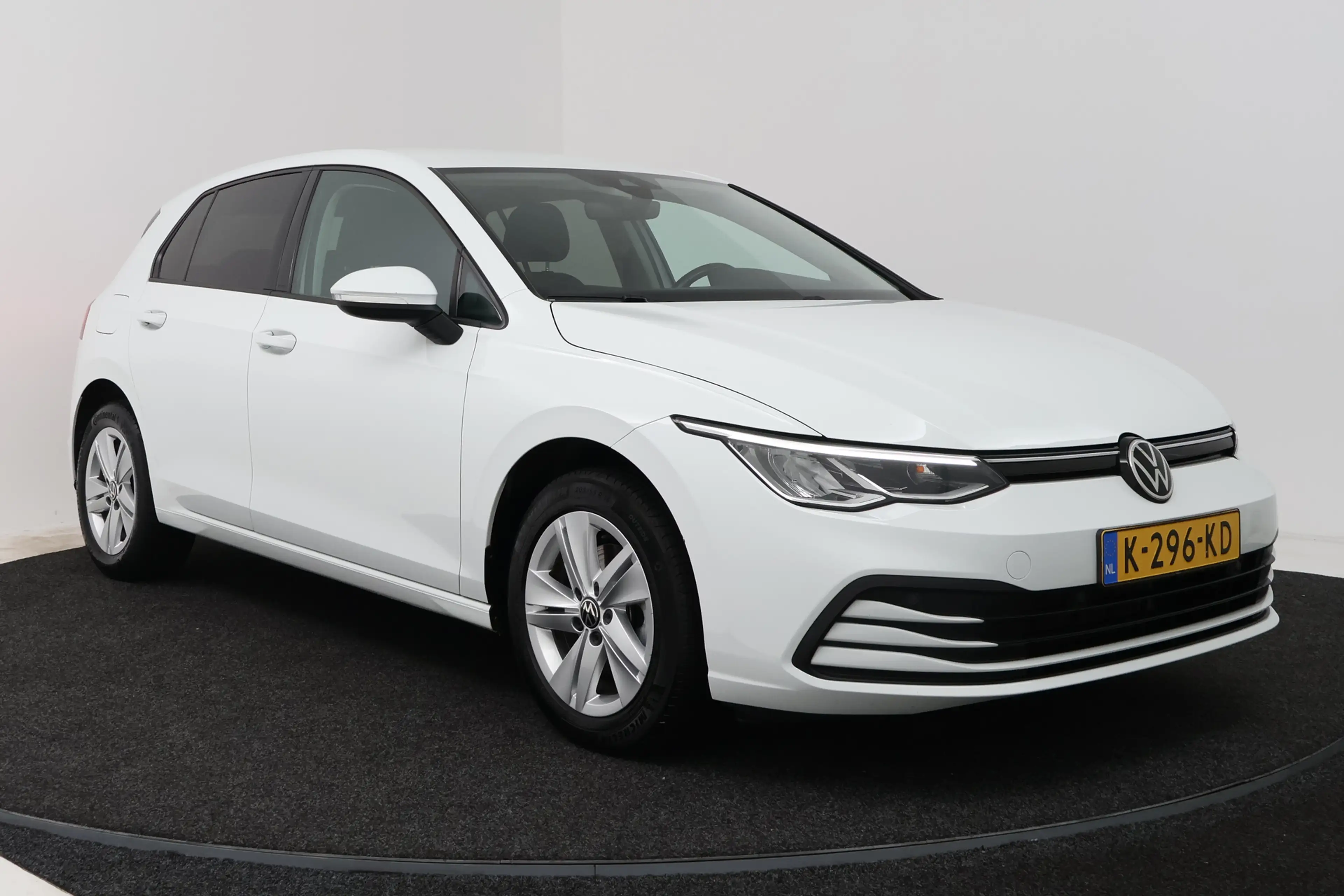 Volkswagen Golf 1.0 TSI Life (CRUISE CONTROL ADAPTIEF, NAVIGATIE, — photo 19