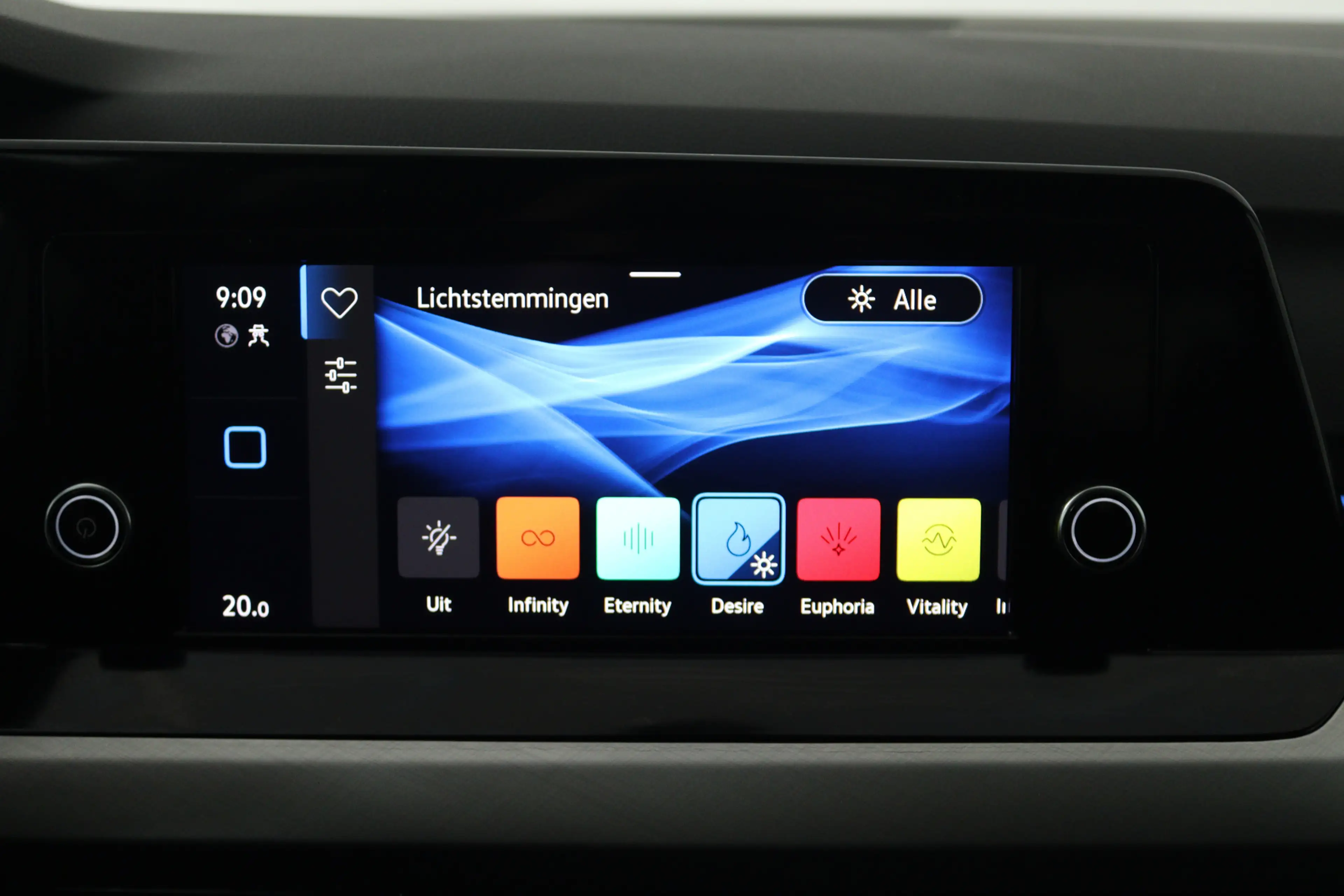 Volkswagen Golf 1.0 TSI Life (CRUISE CONTROL ADAPTIEF, NAVIGATIE, — photo 16