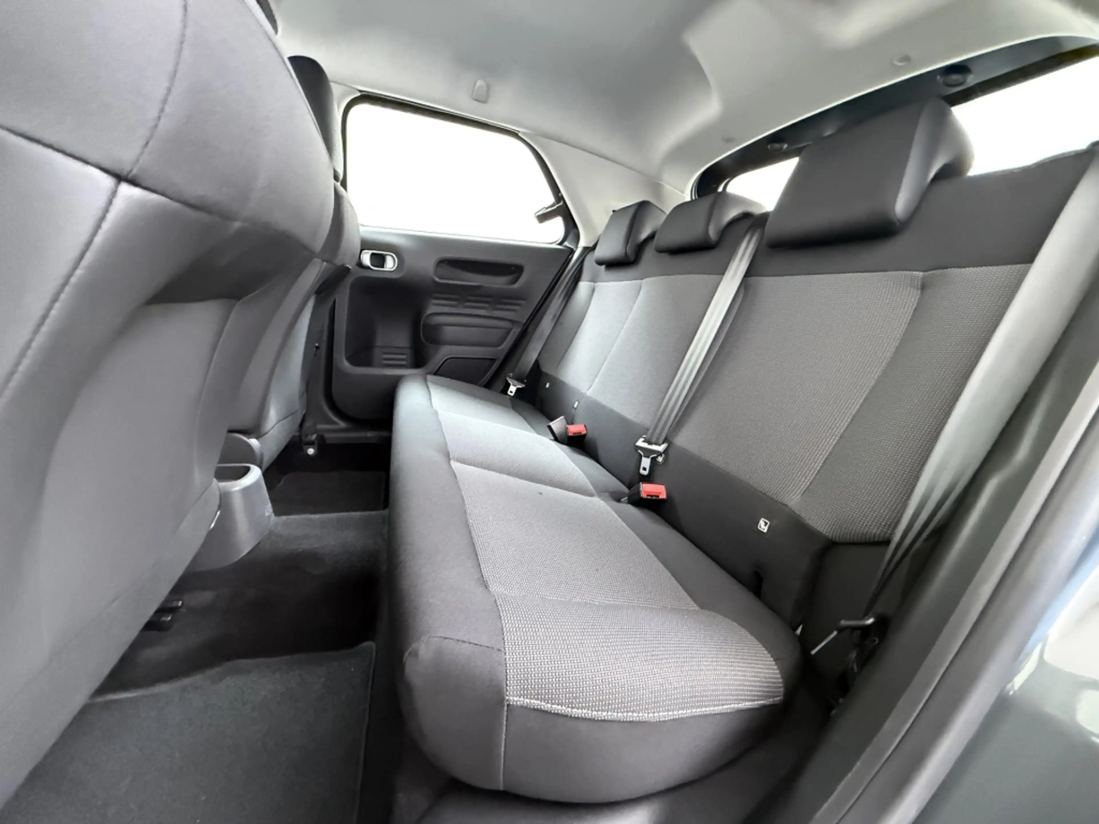 Citroen C4 Cactus 1.2 PureTech Feel — photo 15