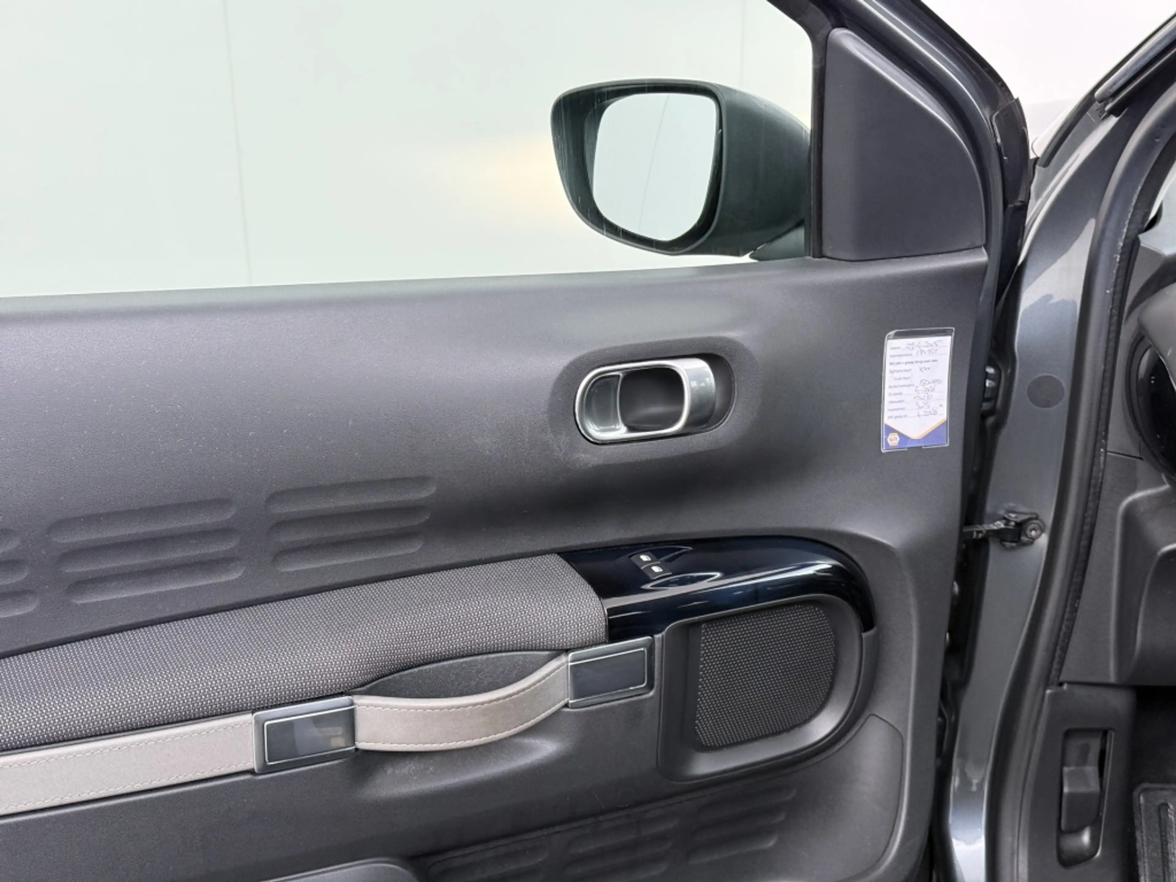 Citroen C4 Cactus 1.2 PureTech Feel — photo 11