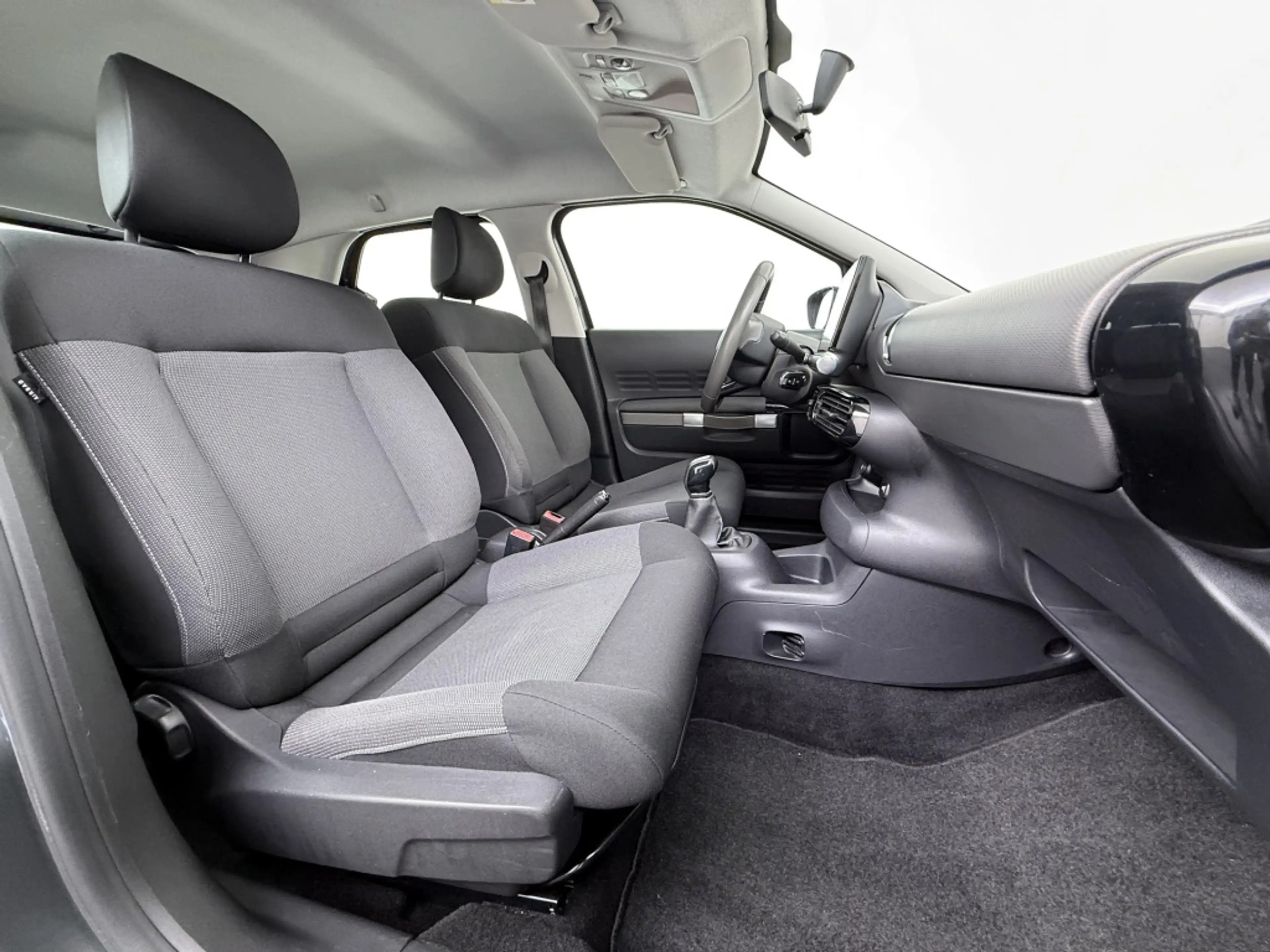 Citroen C4 Cactus 1.2 PureTech Feel — photo 32