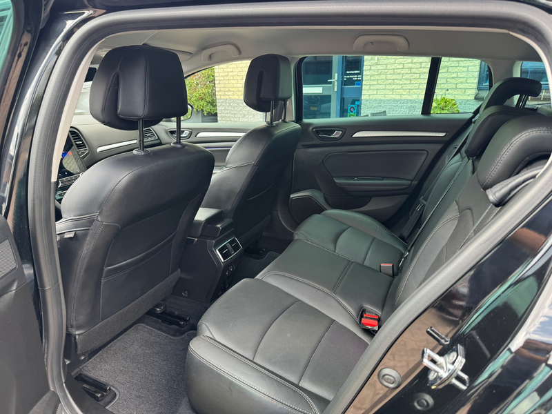 Renault Megane Estate 1.3 TCe Intens- automaat-TREKHAAK — photo 9