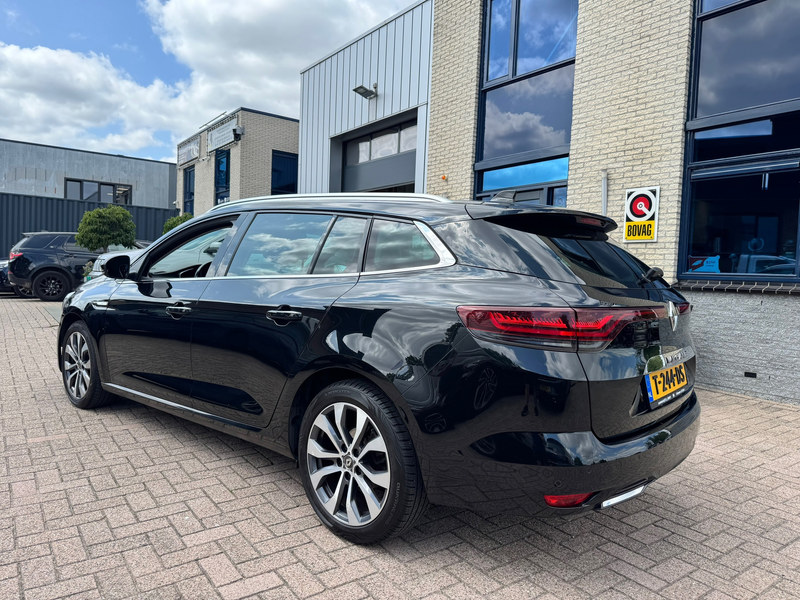 Renault Megane Estate 1.3 TCe Intens- automaat-TREKHAAK — photo 2