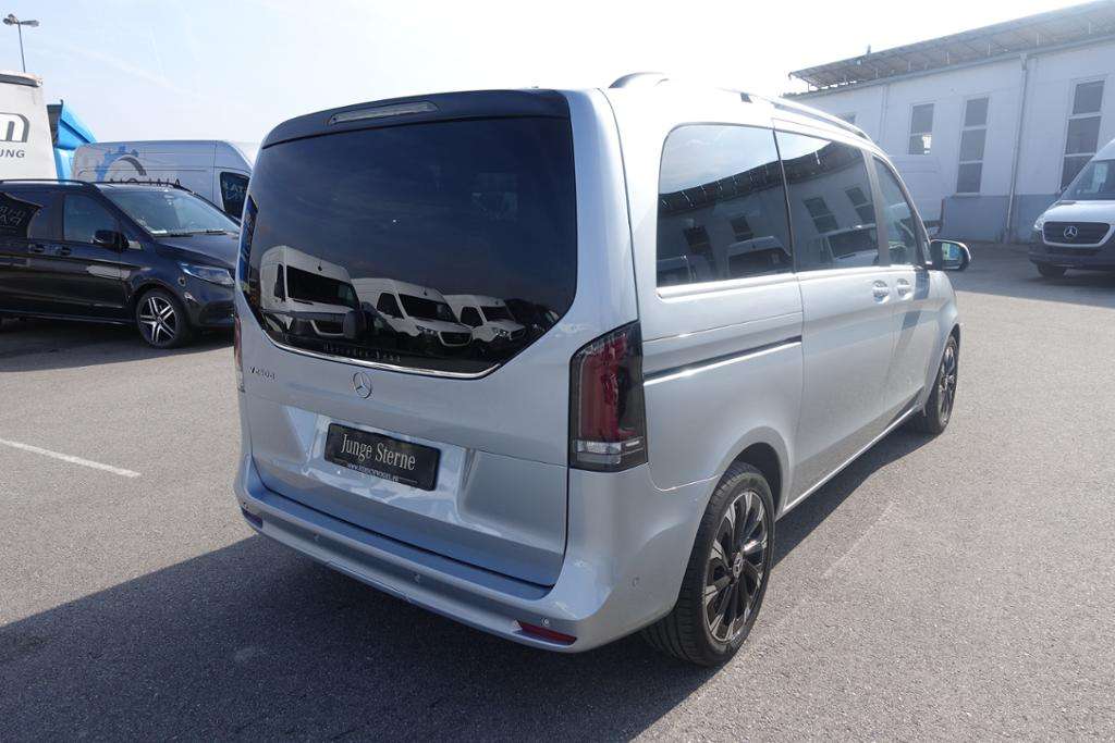 Mercedes-Benz V 250