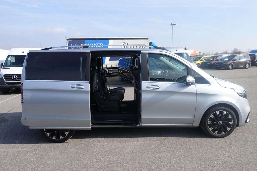 Mercedes-Benz V 250