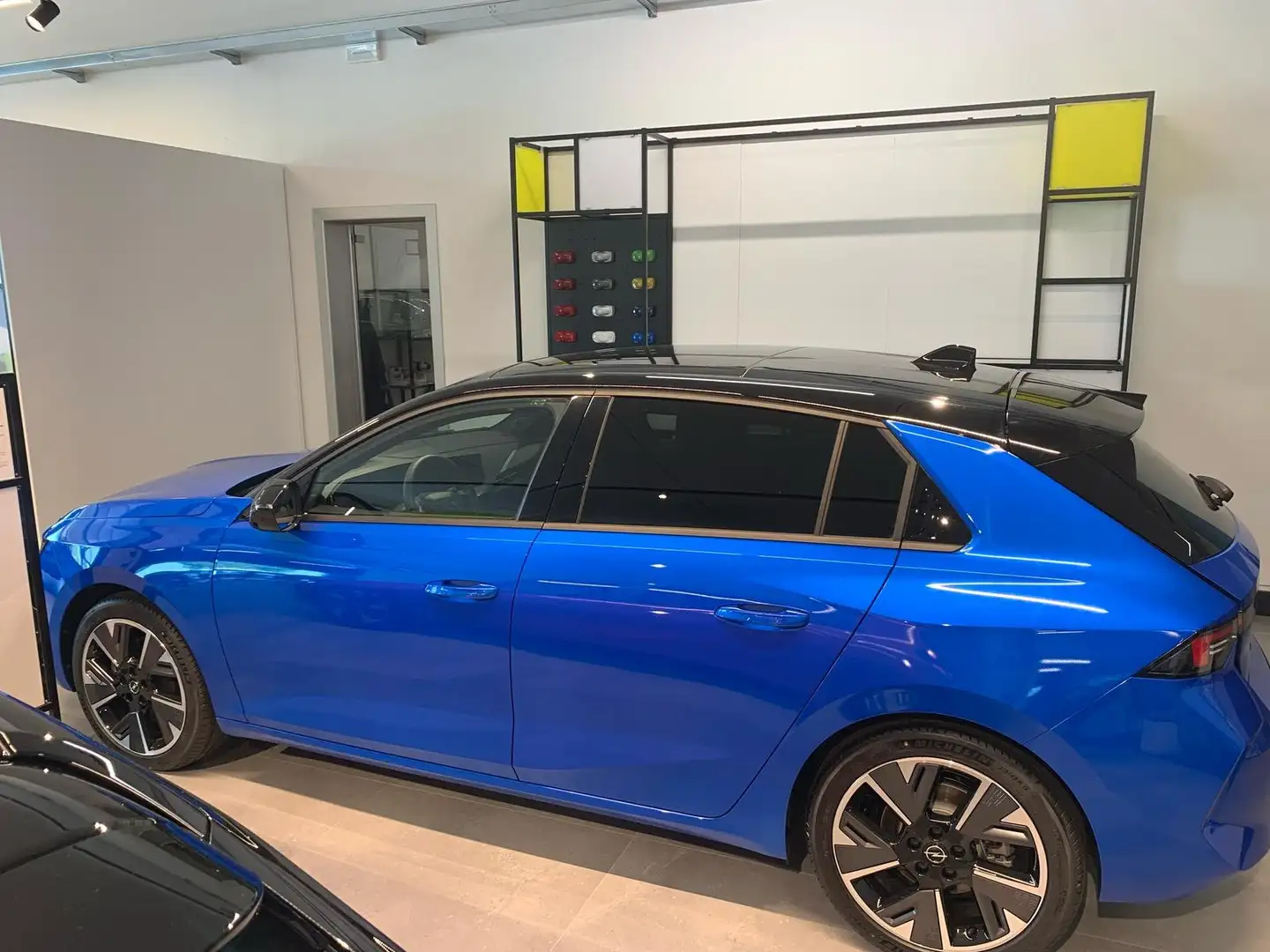 Opel Astra full electric GS 156cv Azul - 2