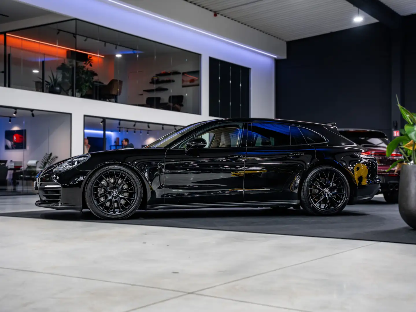 Porsche Panamera Panamera 4 - Sport Turismo - Bose - Sportexhaust Negro - 2