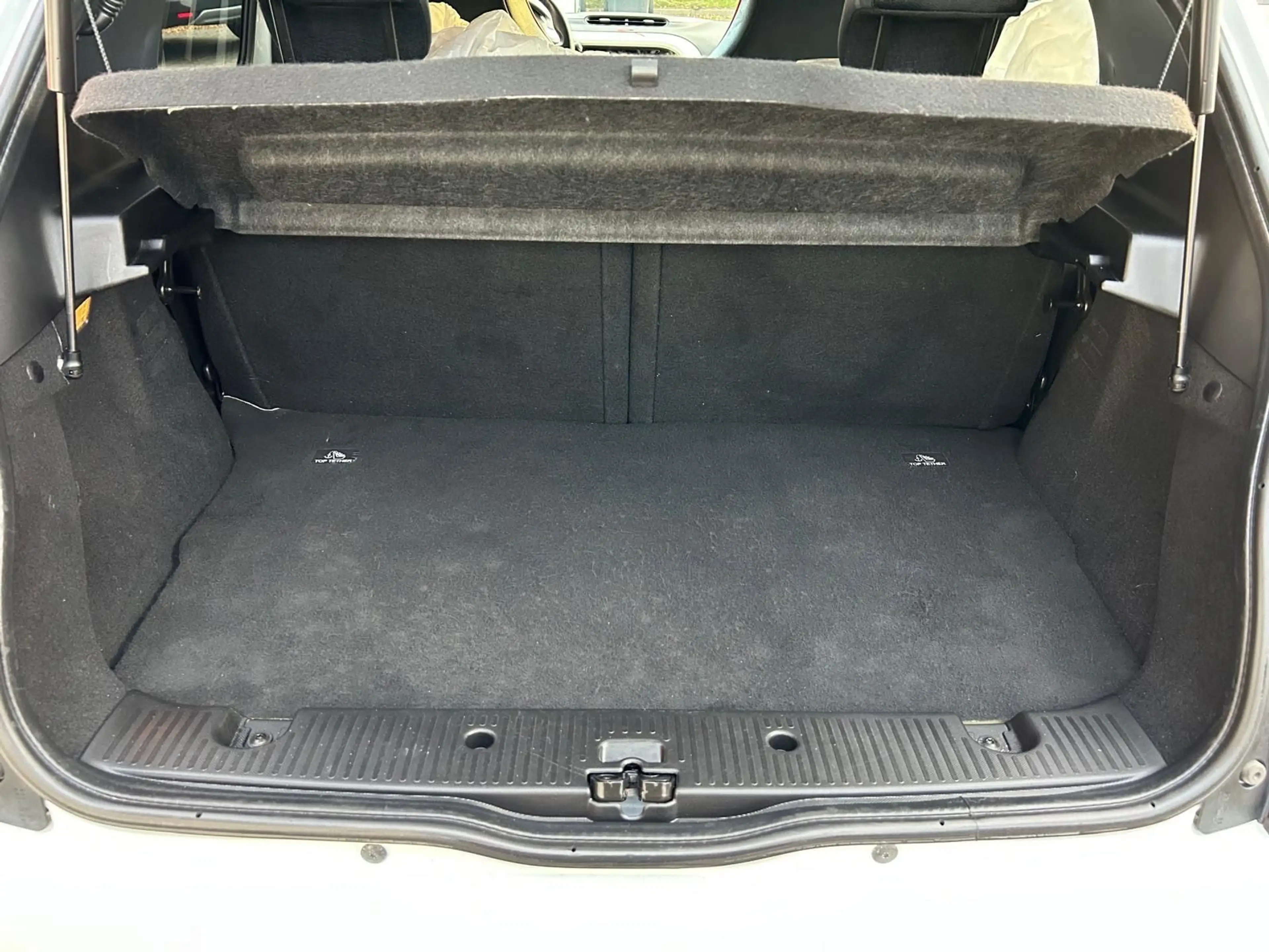 Renault Twingo Vibes/FALTDACH/NAVI/SHZ/TEMP/KAM/S+W — photo 15