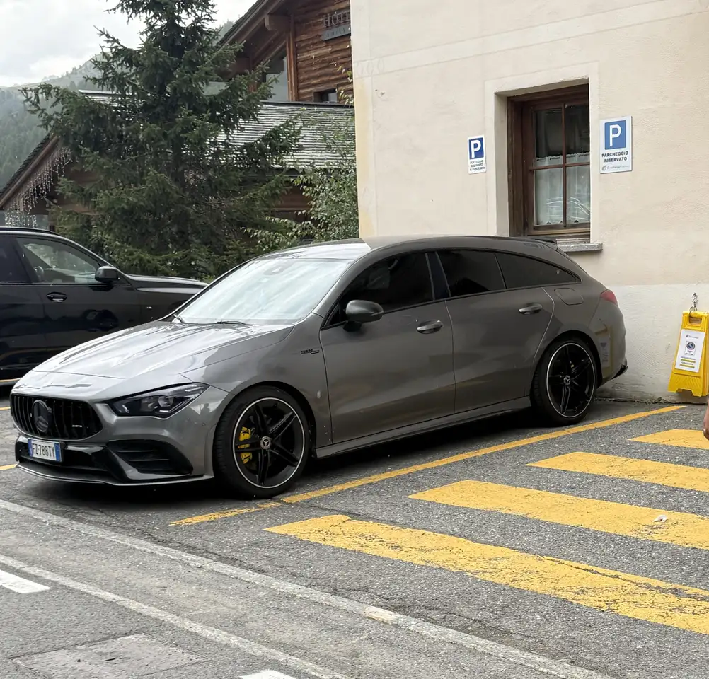 Mercedes-Benz CLA 200