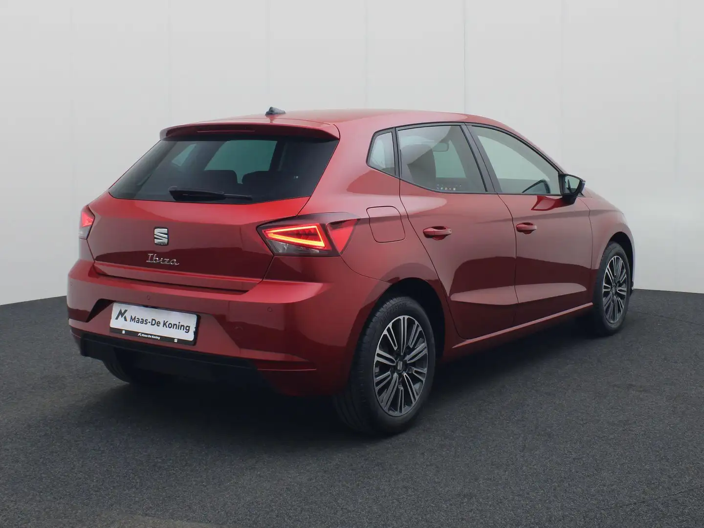 SEAT Ibiza 1.0TSI/110PK DSG Style · Apple/Android Car Play · Rojo - 2