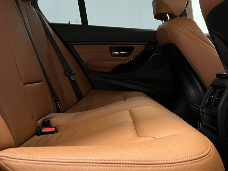 BMW 335 3-serie 335i High Executive / M-Sport / NL-auto / — photo 7
