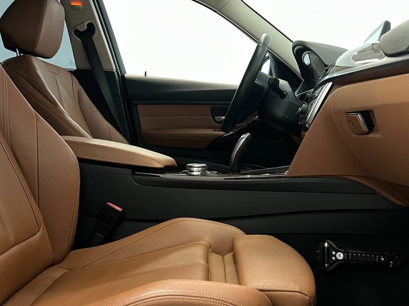 BMW 335 3-serie 335i High Executive / M-Sport / NL-auto / — photo 6